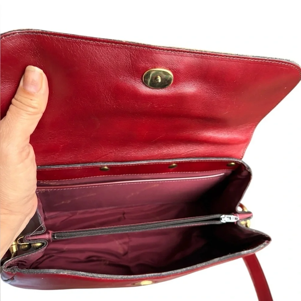 Vintage 70s ETIENNE AIGNER Handmade Leather Handbag Shoulder Bag OXBLOOD RARE.